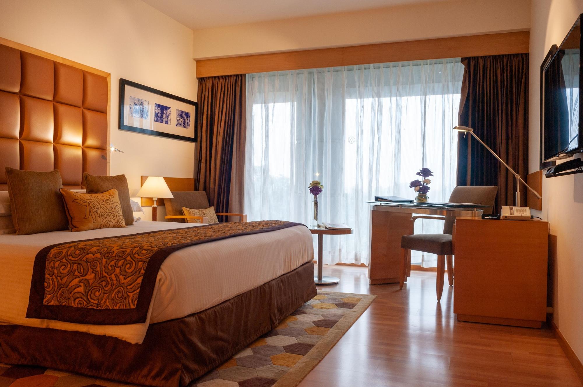 ทัชชาดิการ์ Hotel จัณฑีครห์ ภายนอก รูปภาพ A room at the Taj Bengal