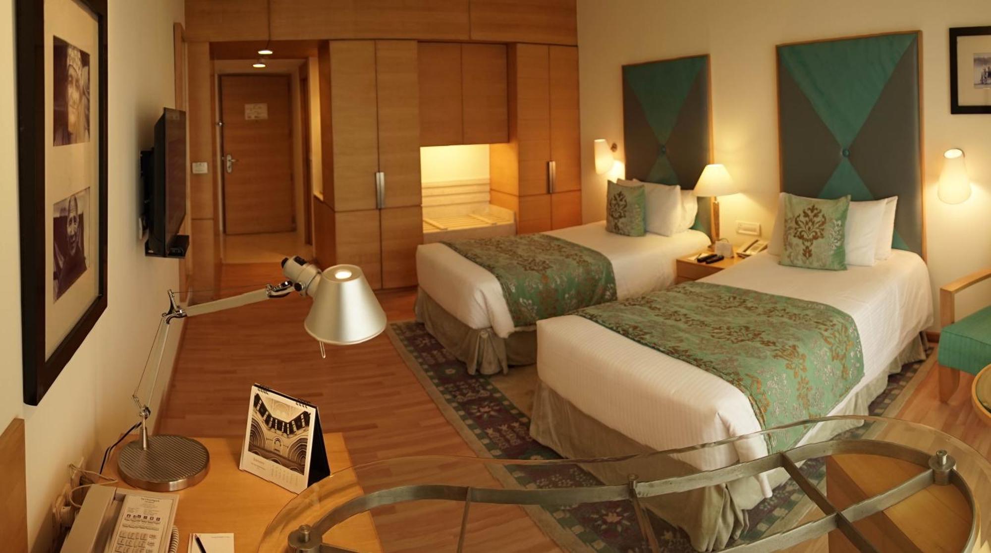 ทัชชาดิการ์ Hotel จัณฑีครห์ ห้อง รูปภาพ A room at the Taj Bengal