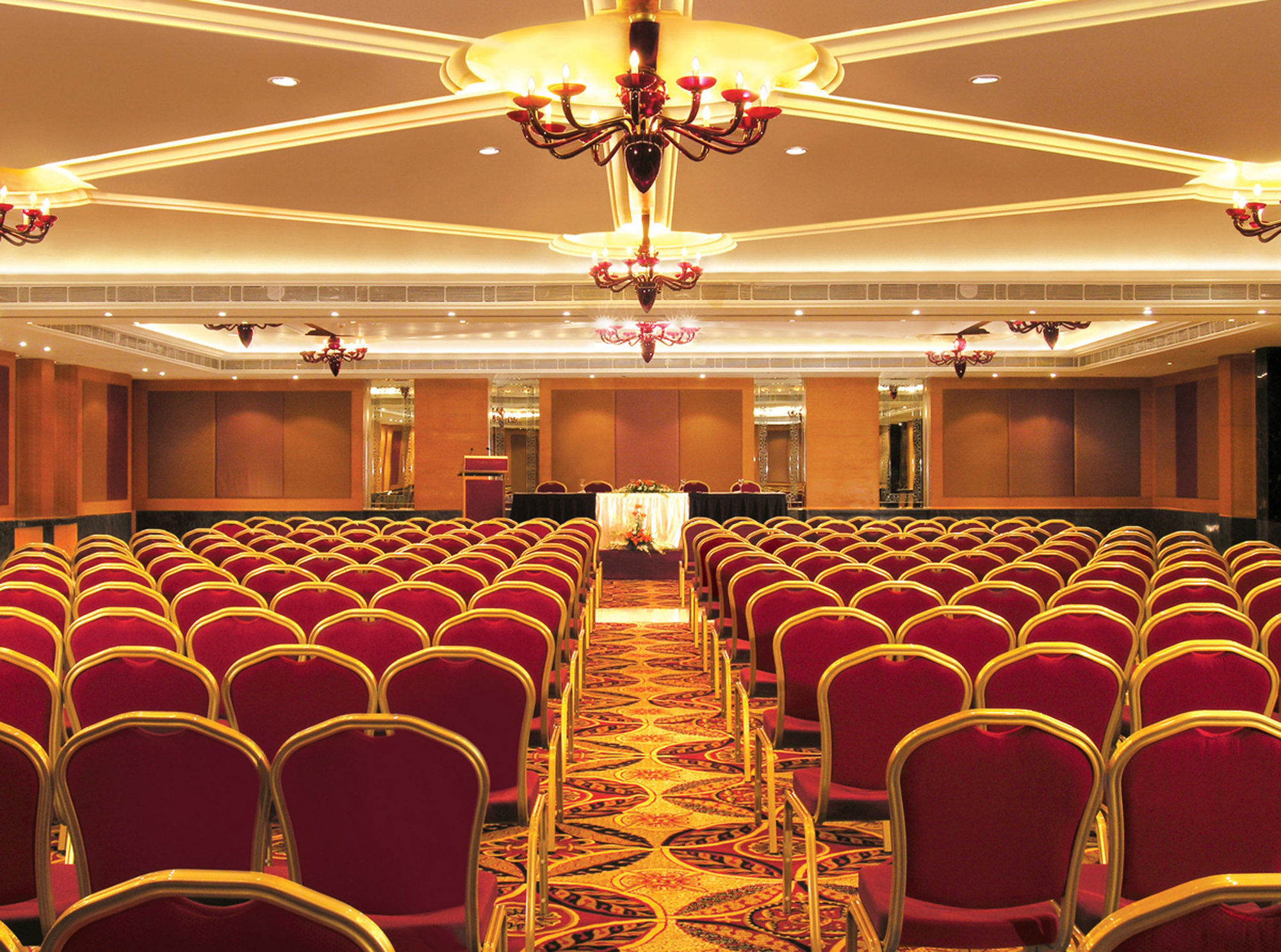 ทัชชาดิการ์ Hotel จัณฑีครห์ สิ่งอำนวยความสะดวก รูปภาพ The Grand Ballroom