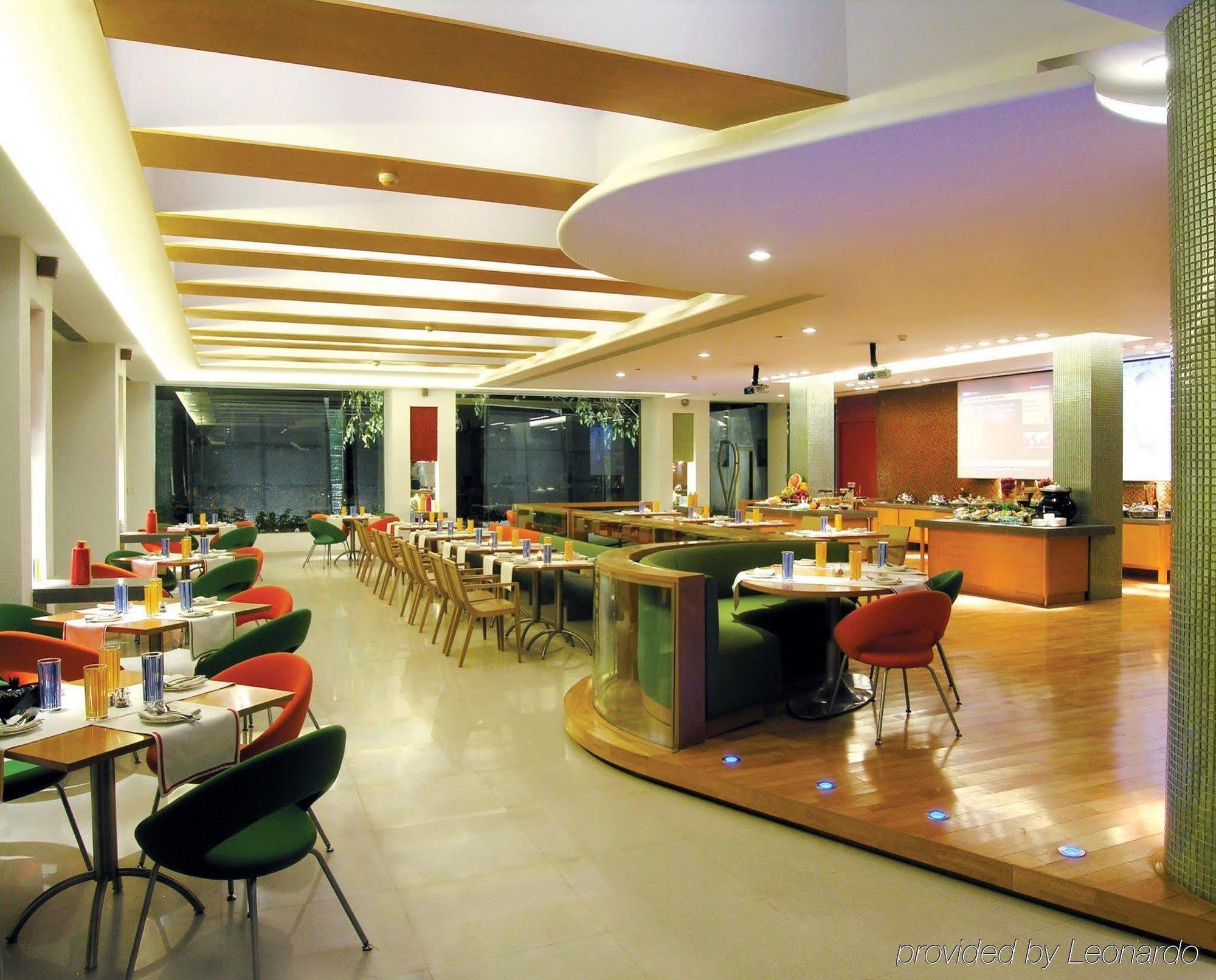ทัชชาดิการ์ Hotel จัณฑีครห์ ร้านอาหาร รูปภาพ The restaurant